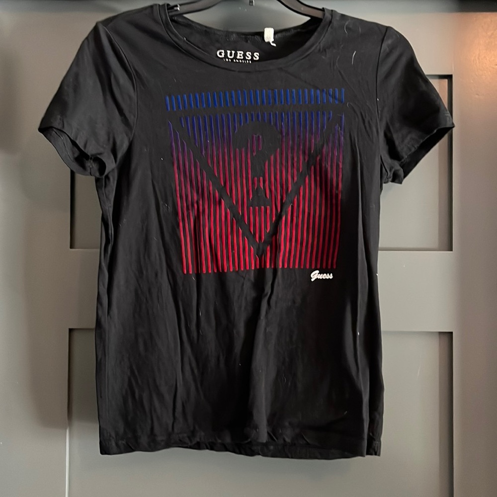 GUESS Short Sleeve Graphic Tee